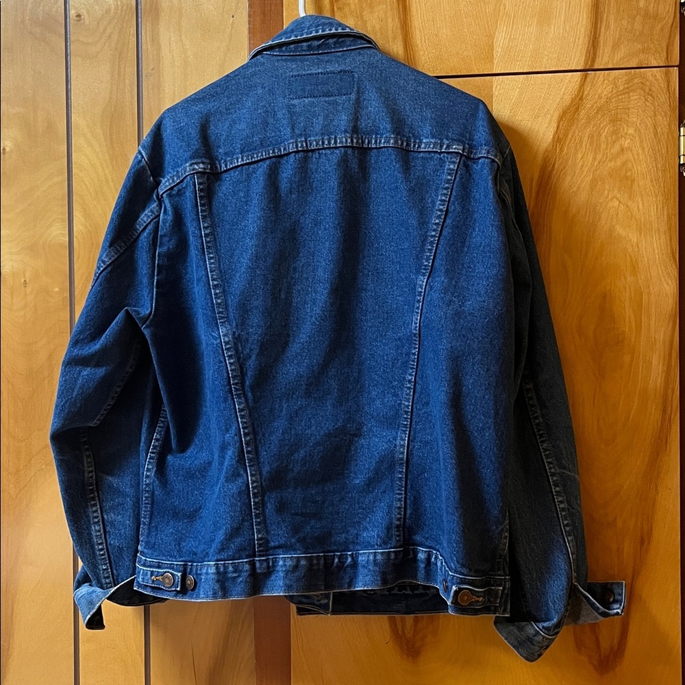 Iconic Wrangler Denim Jacket-Size L - Picture 7 of 7